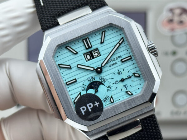 Patek Philippe Watch 5822-001 White