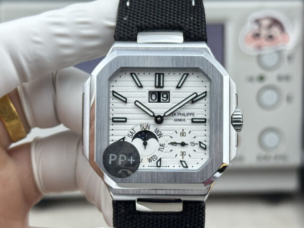 Patek Philippe Watch 5822-001 White