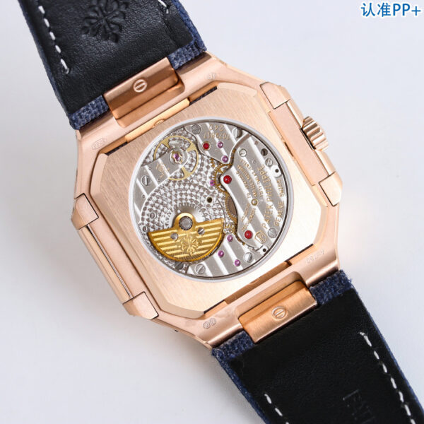 Patek Philippe Watch 5822-001 White