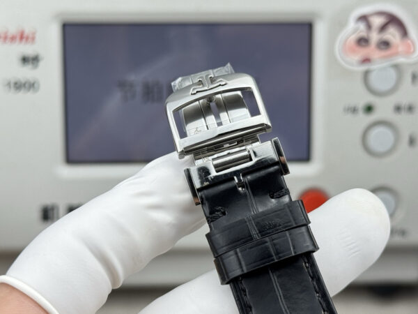 Jaeger-LeCoultre Master Control (MASTER)