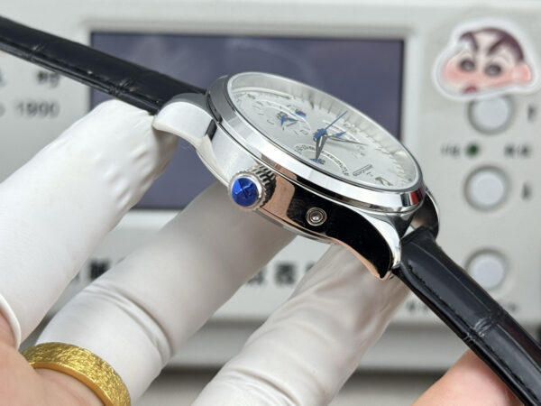 Jaeger-LeCoultre Master Control (MASTER)