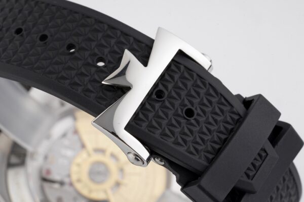 Vacheron Constantin Overseas 5500V