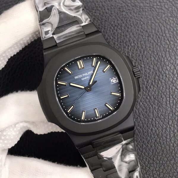 Patek Philippe Nautilus (NAUTILUS) Blue