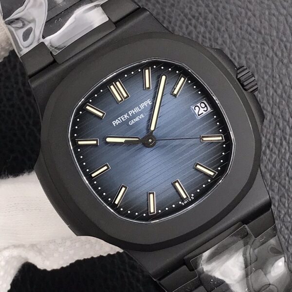 Patek Philippe Nautilus (NAUTILUS) Blue