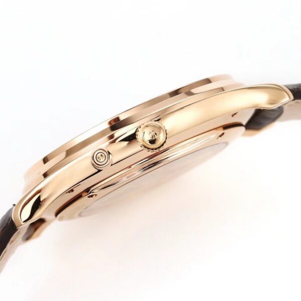 Jaeger-LeCoultre Master Control (COMPLICATIONS)