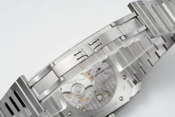 Bulgari Watch OCTO (OCTO) Blue