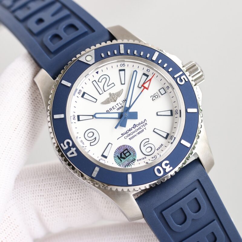 Breitling Superocean (SUPEROCEAN) Blue