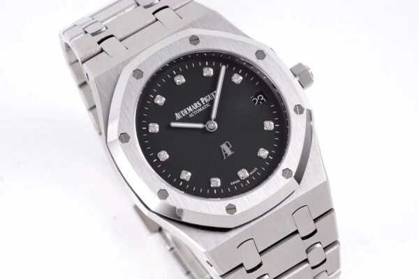 Audemars Piguet Royal Oak 15202 White