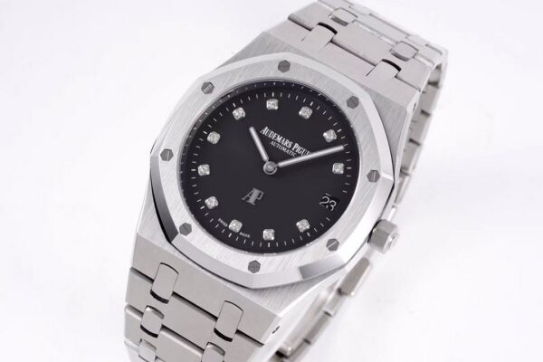 Audemars Piguet Royal Oak 15202 White