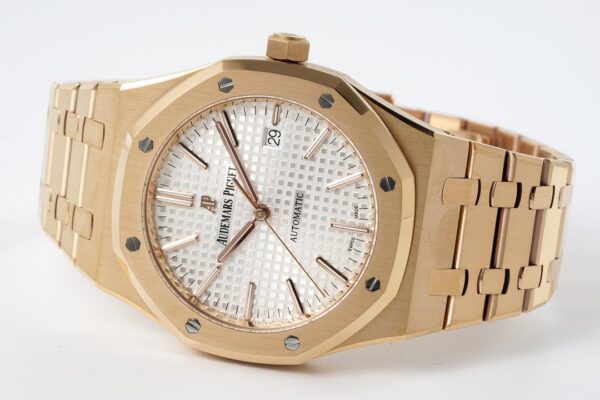 i1657198930_3137_5-1.jpg Audemars Piguet Royal Oak (ROYAL OAK) White