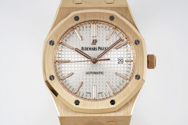 i1657198930_6157_1-1.jpg Audemars Piguet Royal Oak (ROYAL OAK) White