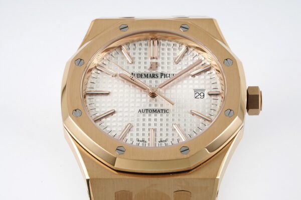 i1657198930_7182_2-1.jpg Audemars Piguet Royal Oak (ROYAL OAK) White