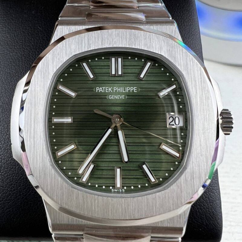 i1665642967_6425_0-1.jpg Patek Philippe Nautilus (NAUTILUS) Green