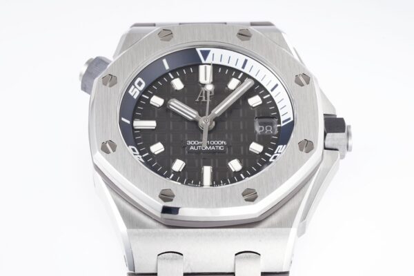 Audemars Piguet Royal Oak 15720 Blue