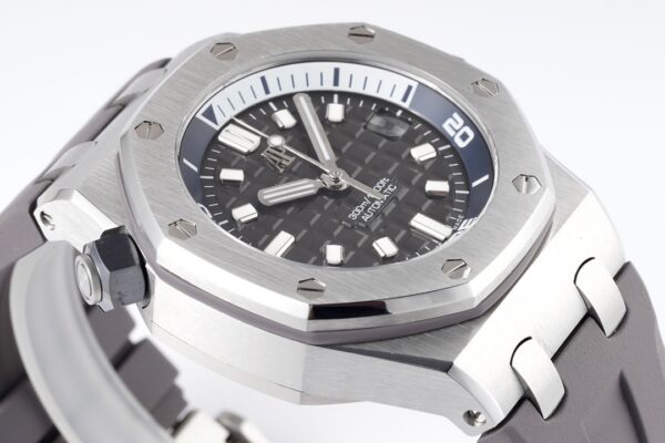 Audemars Piguet Royal Oak 15720 Blue