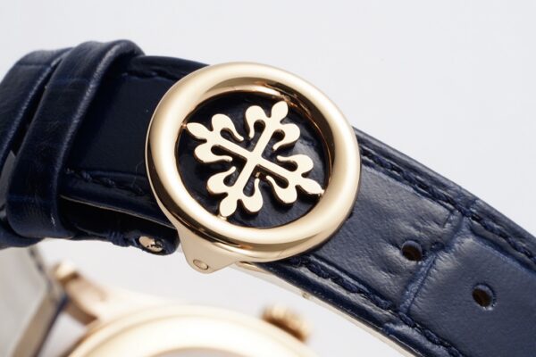 Patek Philippe Calatrava 5396R Blue