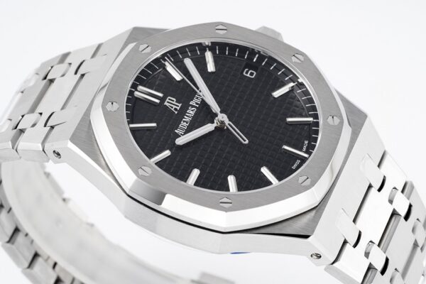 Audemars Piguet Royal Oak 15500 Red
