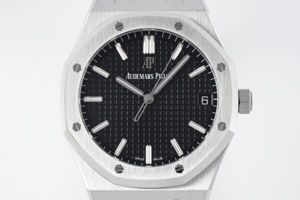Audemars Piguet Royal Oak 15500 Red