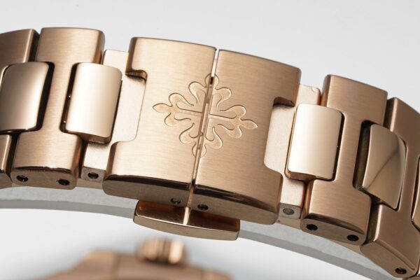 Patek Philippe Royal Oak 21600 Rose Gold