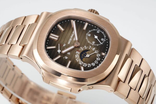 Patek Philippe Royal Oak 21600 Rose Gold