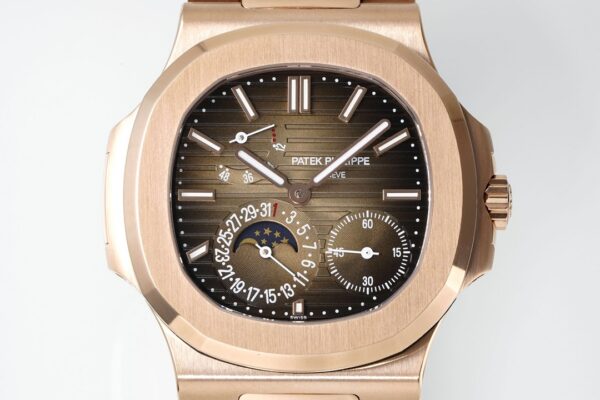 Patek Philippe Royal Oak 21600 Rose Gold