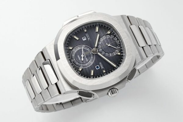 Patek Philippe Nautilus 5990/1A Smoked