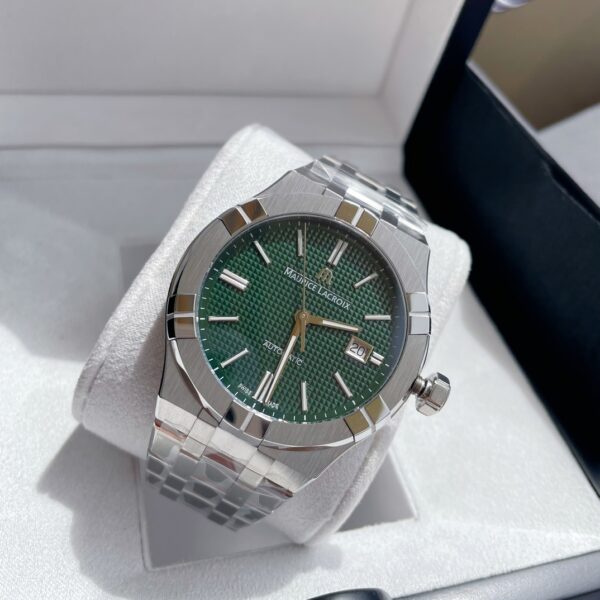 Patek Philippe Royal Oak (NAUTILUS)