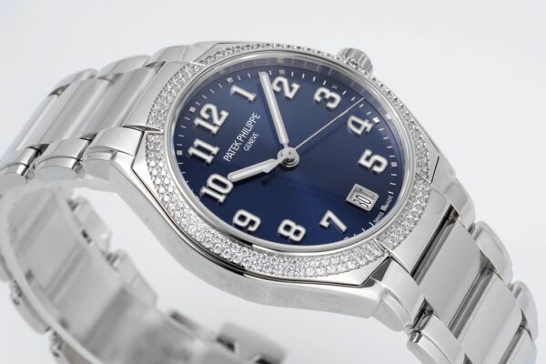 Patek Philippe Nautilus (NAUTILUS) Smoked