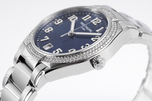 Patek Philippe Nautilus (NAUTILUS) Smoked