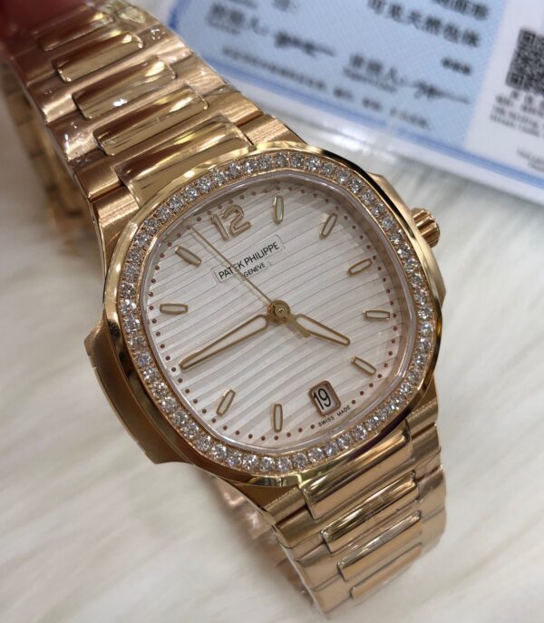Patek Philippe Nautilus 7118