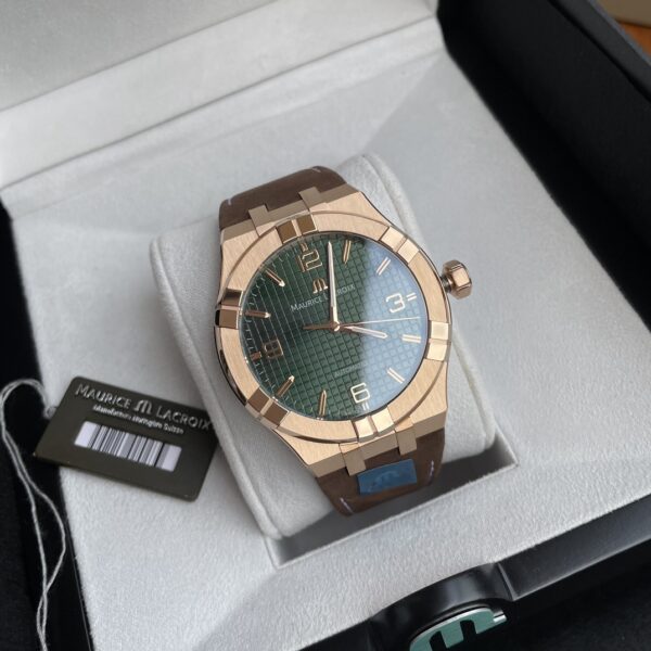 Patek Philippe Royal Oak (NAUTILUS)