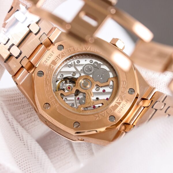 Audemars Piguet Royal Oak 26574 Blue