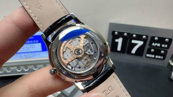 Jaeger-LeCoultre Watch (COMPLICATIONS) Gray
