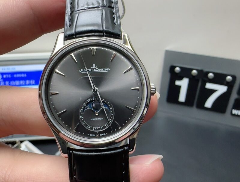 i1713284672_8830_0.jpg Jaeger-LeCoultre Watch (COMPLICATIONS) Gray