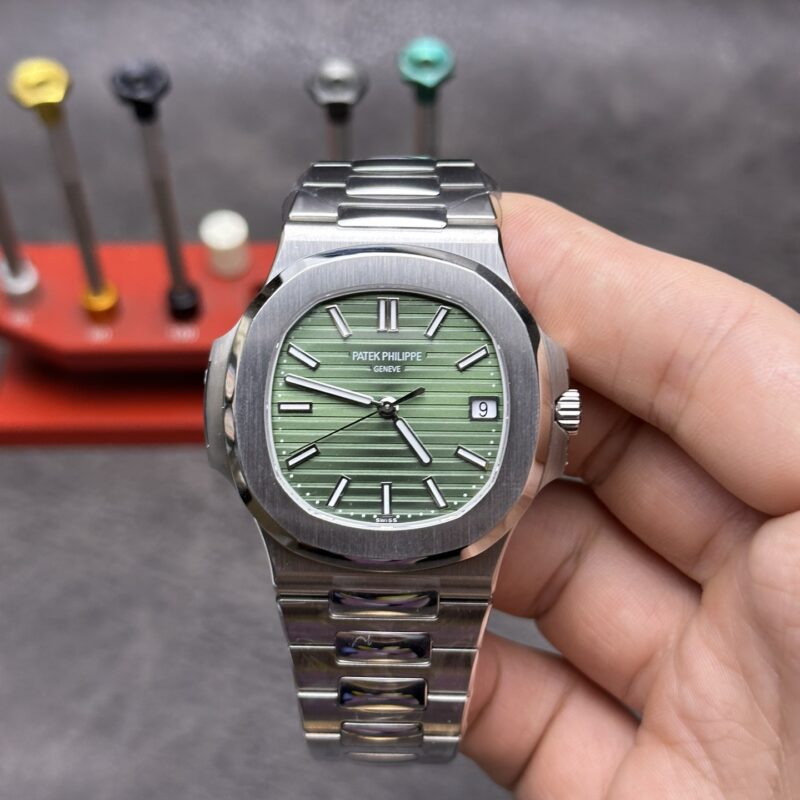i1713285232_2001_3-1.jpg Patek Philippe Nautilus (NAUTILUS) Green