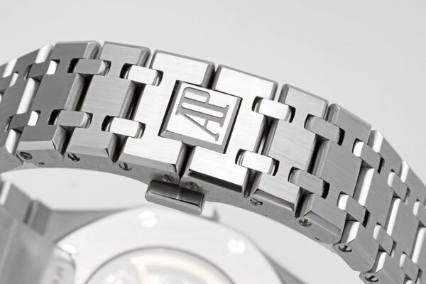 Audemars Piguet Royal Oak 15407 Blue