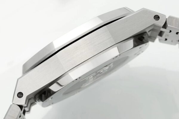 Audemars Piguet Watch 26240BC