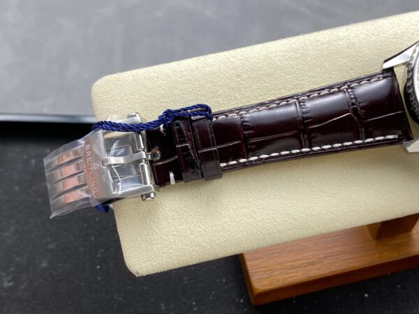 Breitling Navitimer (NAVITIMER)