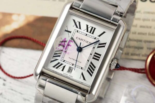 i1719651600_1510_6-1.jpg Cartier Tank (TANK) Blue