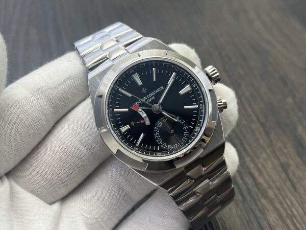 Vacheron Constantin Overseas 7920V/210A