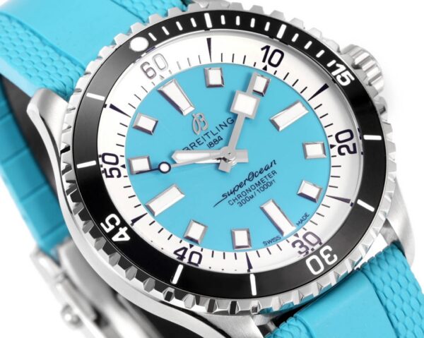 Breitling Superocean (SUPEROCEAN) Blue