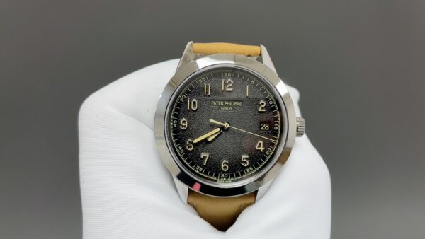 Patek Philippe Calatrava 5226G-001 Smoked