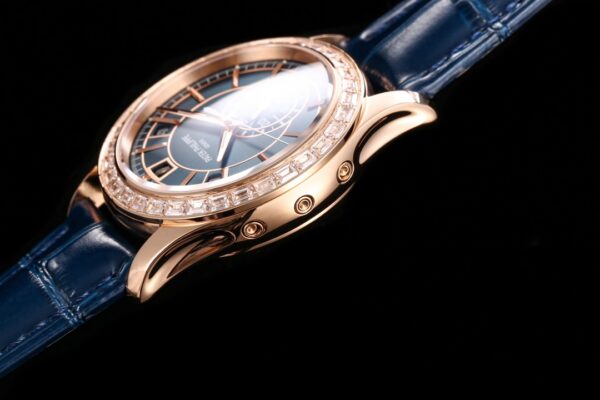 Patek Philippe Nautilus 5905R-010