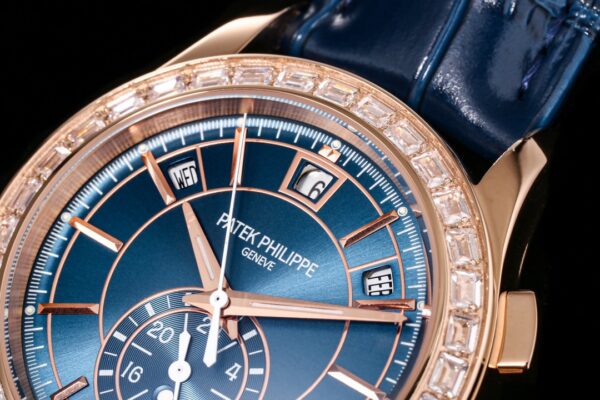 Patek Philippe Nautilus 5905R-010