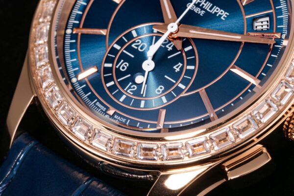 Patek Philippe Nautilus 5905R-010