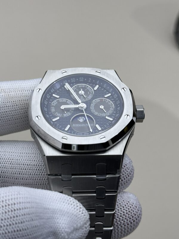 i1731779117_3856_1-1.jpg Patek Philippe Royal Oak 5134 Blue