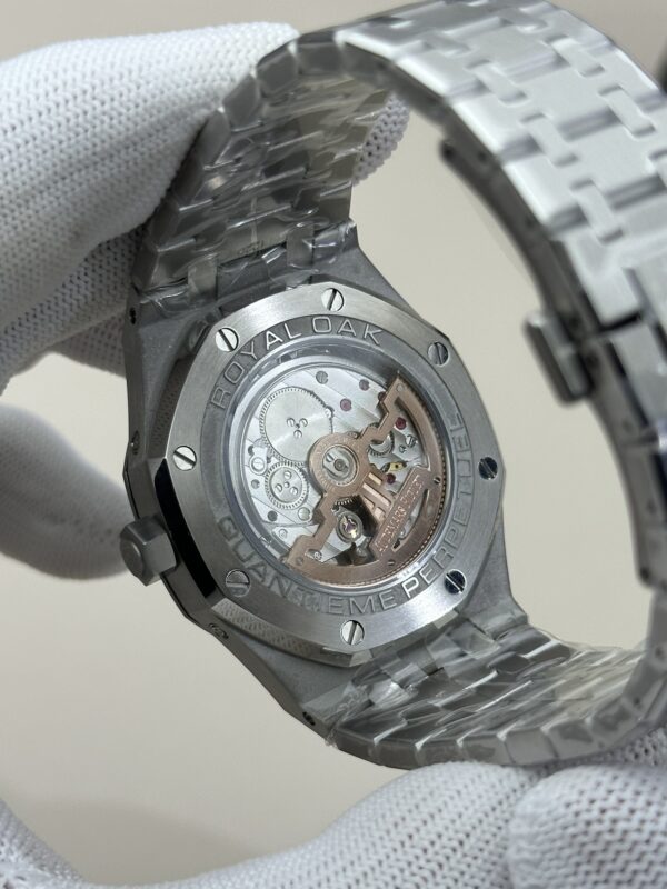 i1731779117_8373_4-1.jpg Patek Philippe Royal Oak 5134 Blue