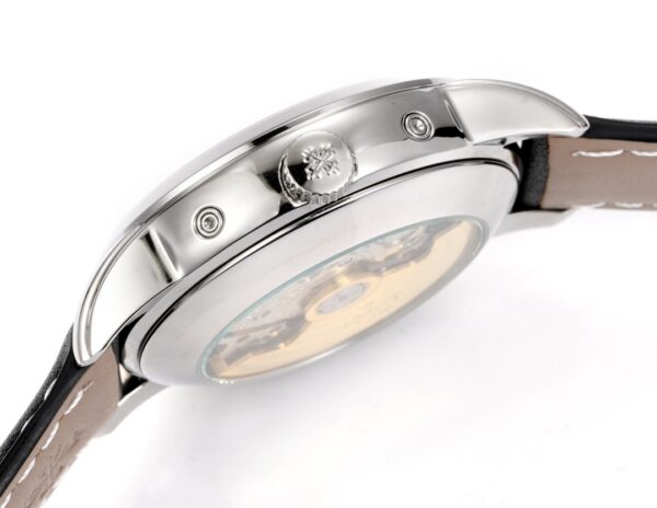 Patek Philippe Master Control 5212A-001