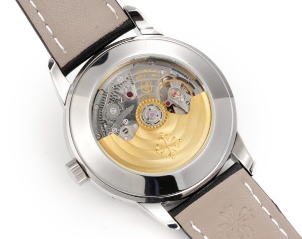 Patek Philippe Master Control 5212A-001