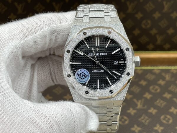 Audemars Piguet Royal Oak 15400 Black